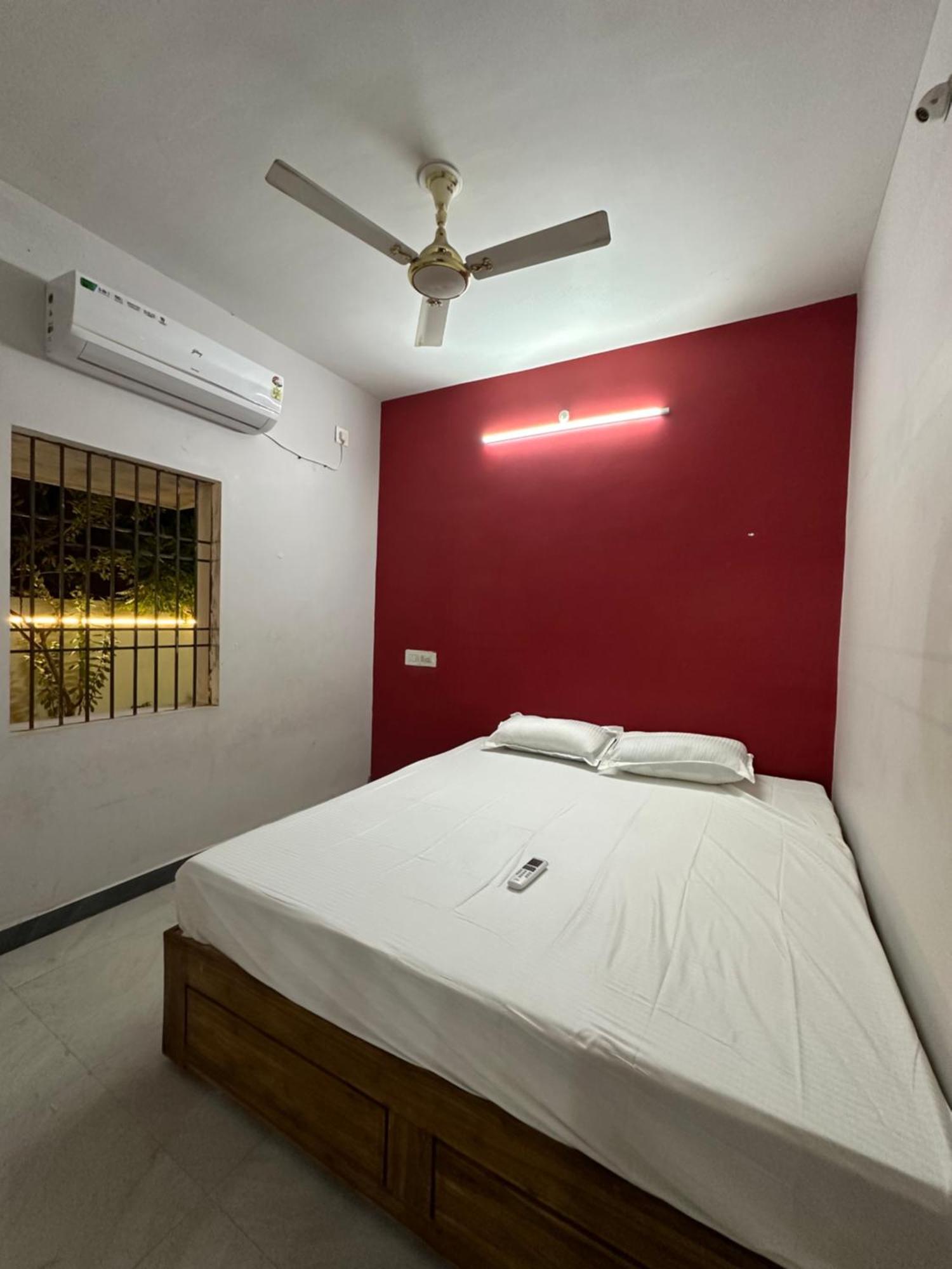 Arunachala Sashwin Guest House Tiruvannāmalai Exteriör bild